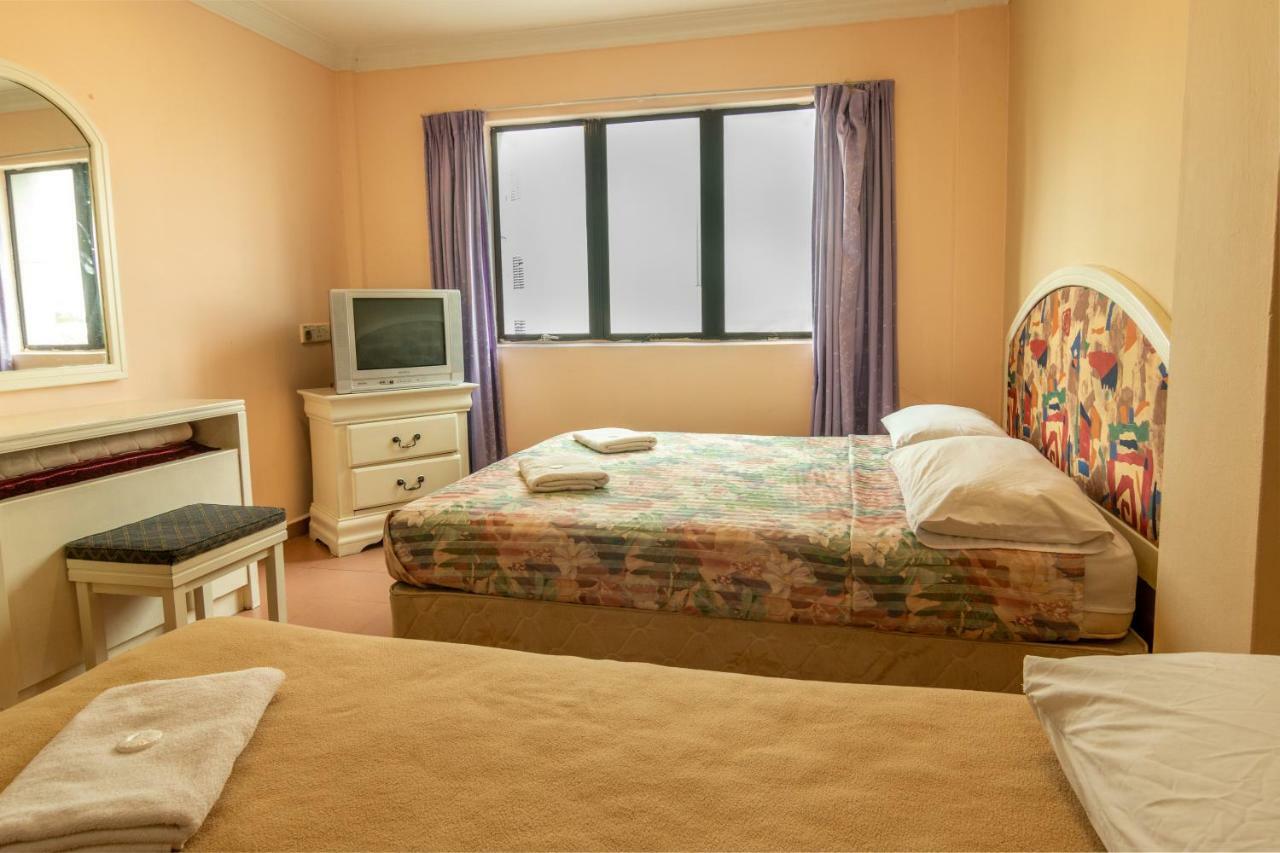 Hotel Grande Malacca Quarto foto